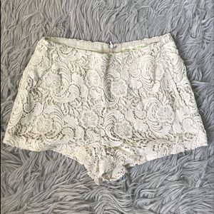 Staring at Stars Cream Lace Zip-Up Shorts